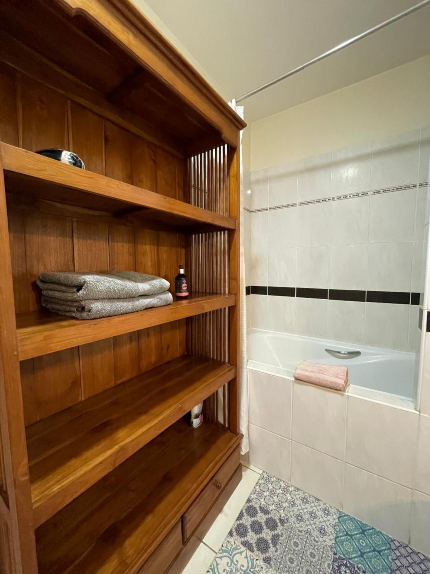 Prana Lodge Saint Gilles Les Bains 800 M De La Plage Εξωτερικό φωτογραφία